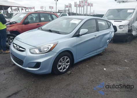 2013 Hyundai Accent Gs из США, поврежденный, VIN KMHCT5AE8DU132512